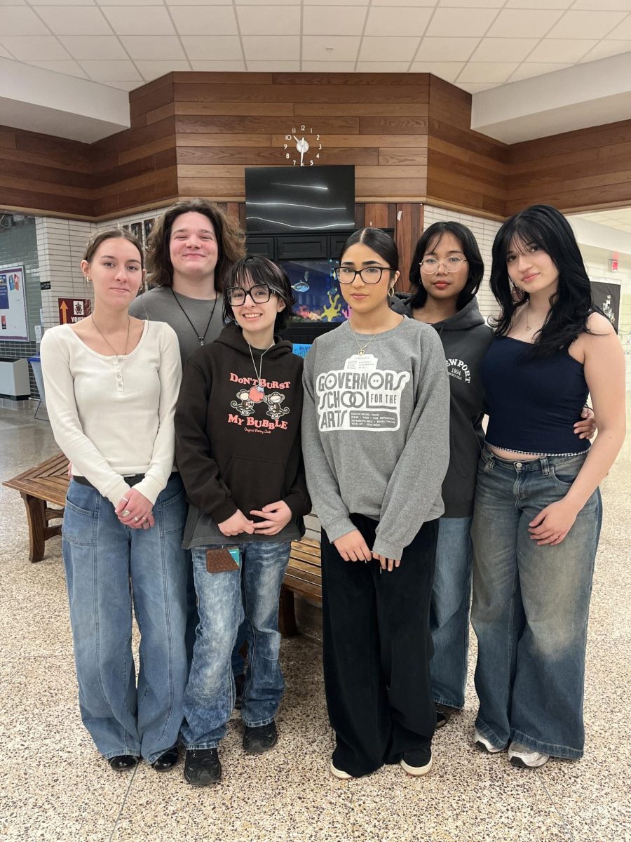 Seniors Callie Thornton, Lucas Selch, Johanna Davids, Ximena Marquez Cordova, Phoebe Mawi, and Layla Hawkins.